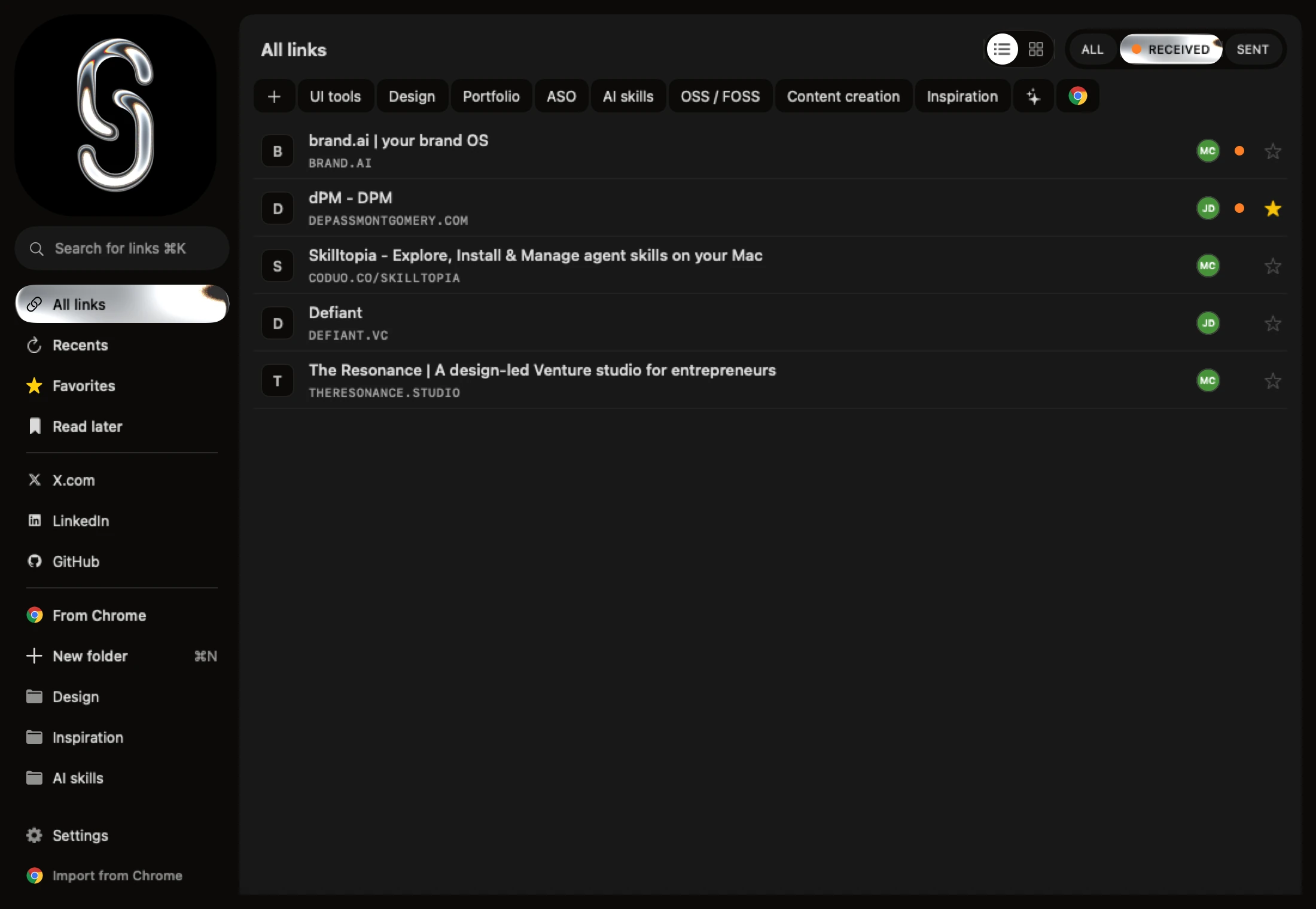 Shareling's library on the Mac in list view: the sidebar lists Favorites and Read later under All links and Recents, and each row ends in a star, filled on the favorited link
